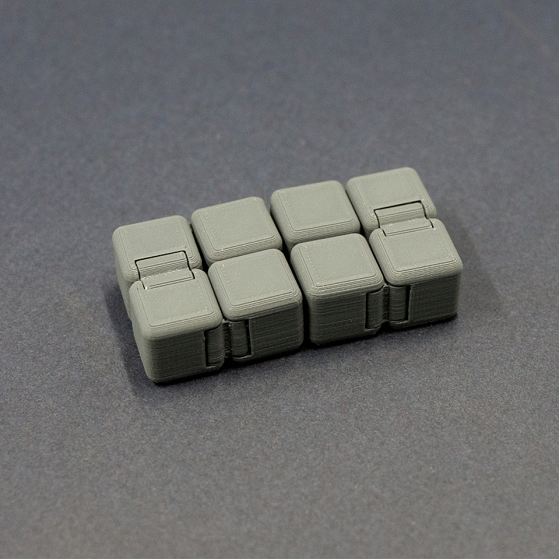 Кубик маленький