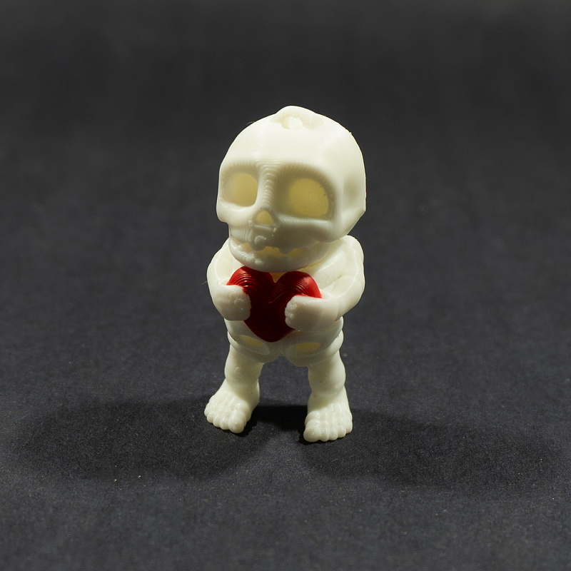 Брелок скелетик с сердцем